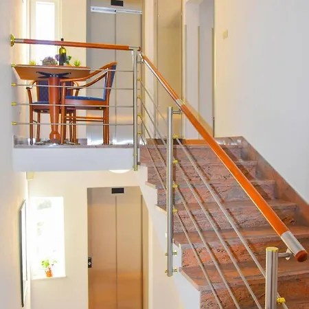 Hotel Adria 3*