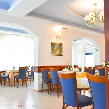 Adria Hotel