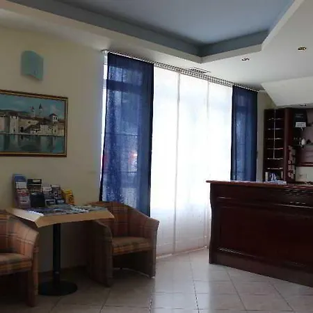 Adria Hotel