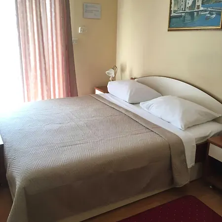 Hotel Adria Kastela