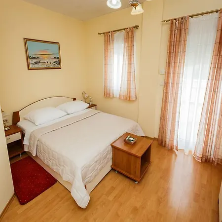 Hotel Adria 3*