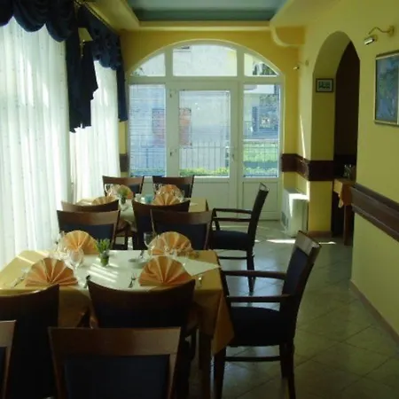 Adria Hotel