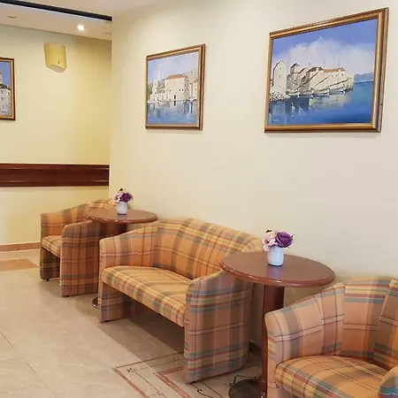 Hotel Adria 3*